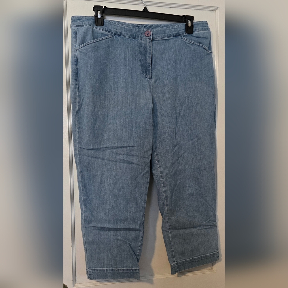Jones New York Womens Cropped Jeans Relaxed Casual Comfort Faded Light Denim